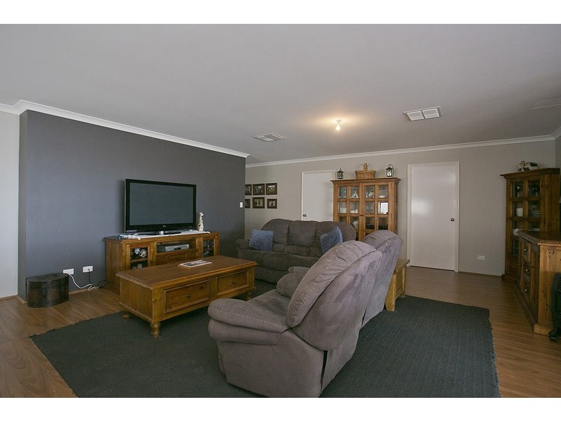 114 Stockholm Road, Wanneroo WA 6065