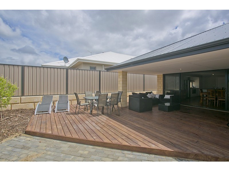 114 Stockholm Road, Wanneroo WA 6065