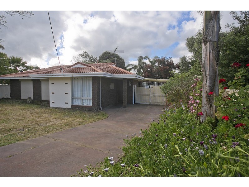11 Karimba Street, Wanneroo WA 6065