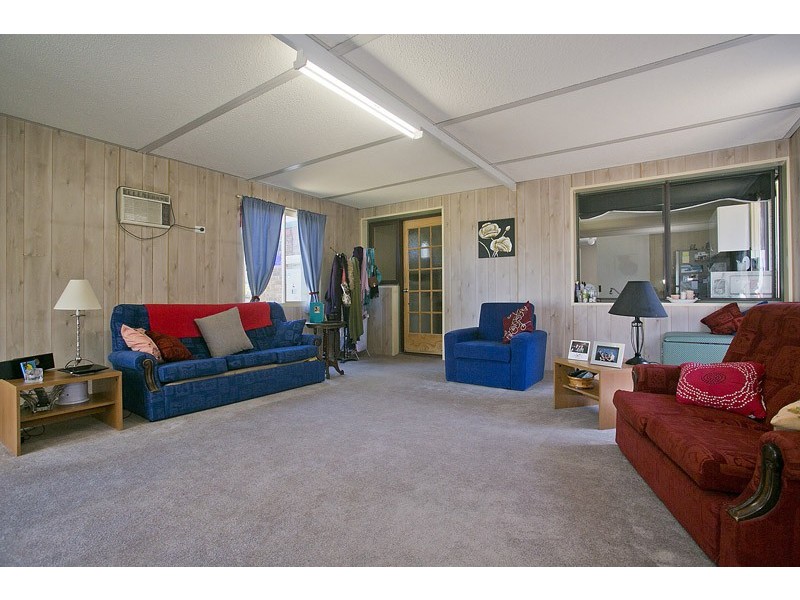 66 Manbari Crescent, Wanneroo WA 6065