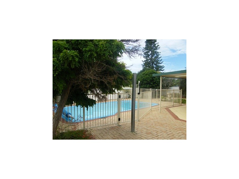 5 Savoir Court, Craigie WA 6025