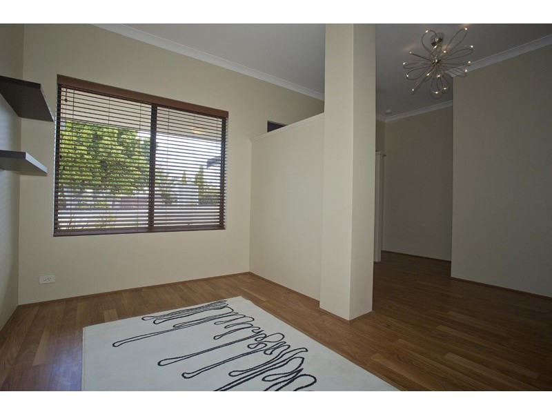 40 Vincent Road, Sinagra WA 6065