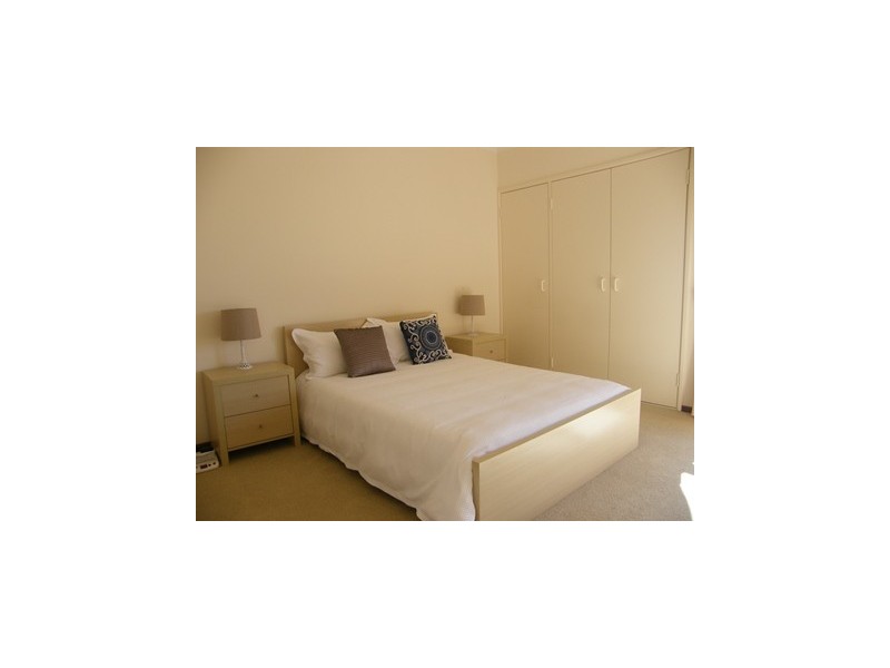 64/10 Timbercrest Rise, Woodvale WA 6026