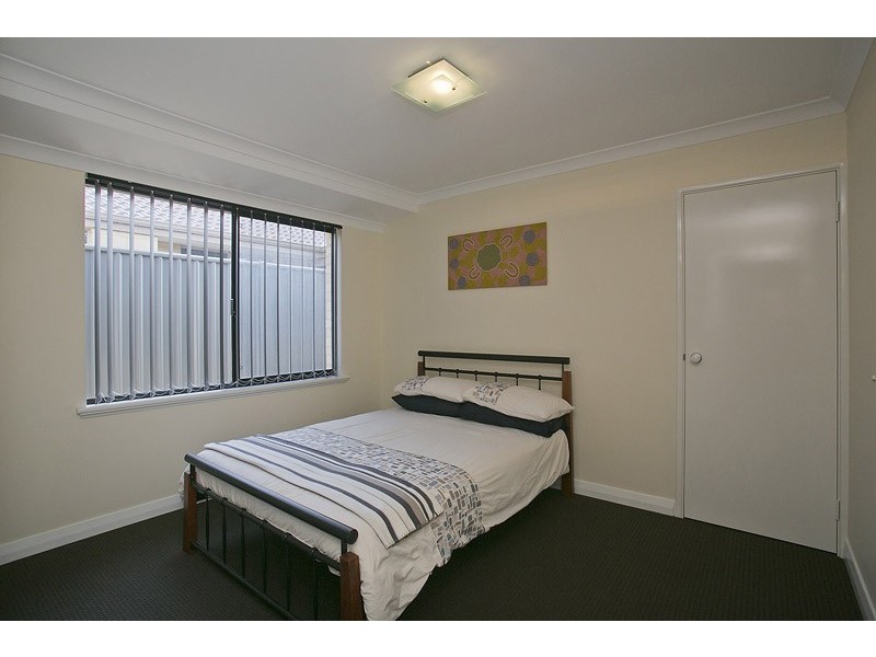 9 Girramay Road, Banksia Grove WA 6031