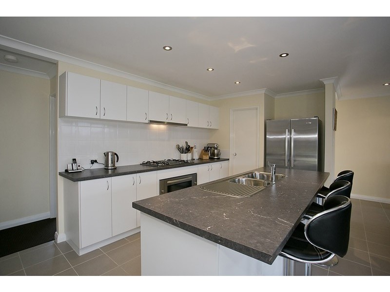 9 Girramay Road, Banksia Grove WA 6031