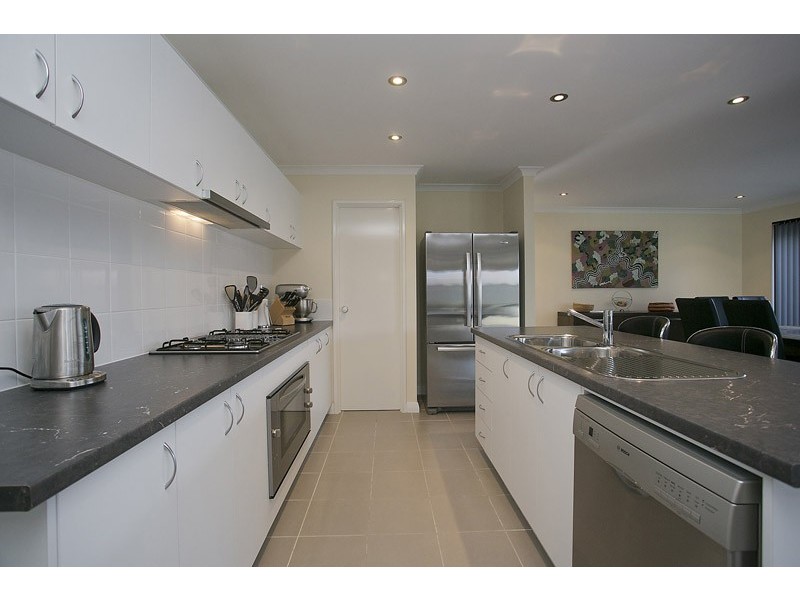 9 Girramay Road, Banksia Grove WA 6031