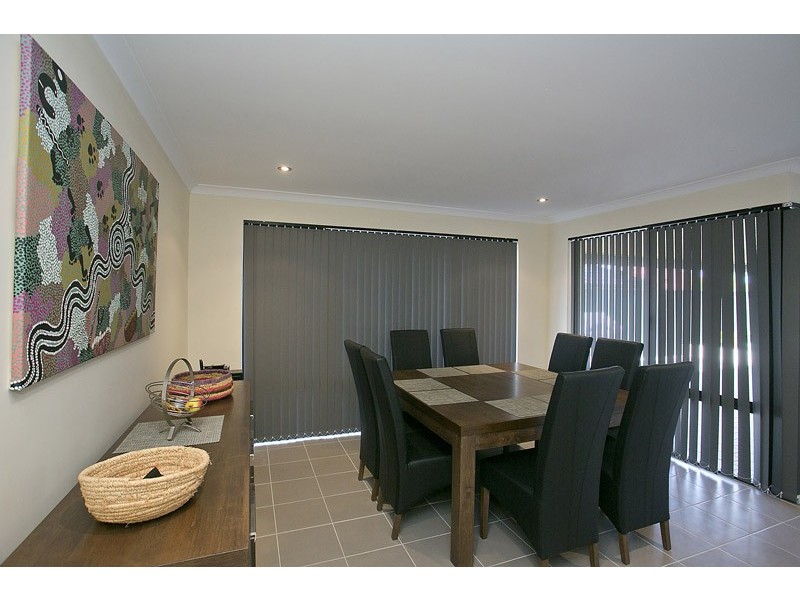 9 Girramay Road, Banksia Grove WA 6031