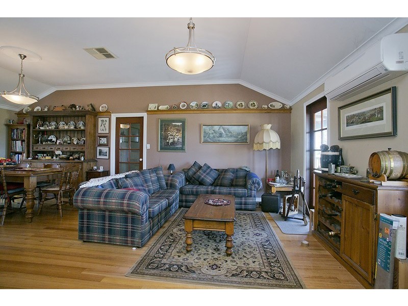 75 Bingham Road, Bullsbrook WA 6084