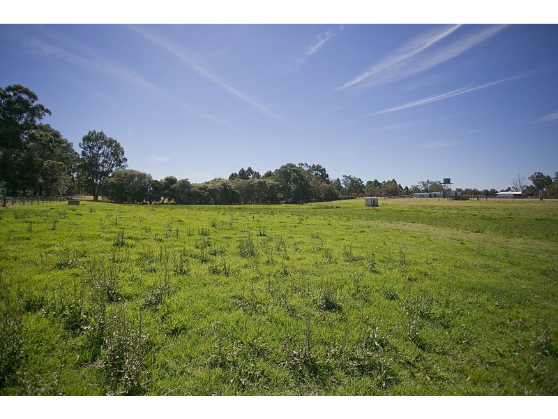 75 Bingham Road, Bullsbrook WA 6084