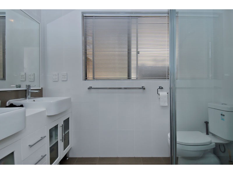 7 Meharry Road, Hillarys WA 6025