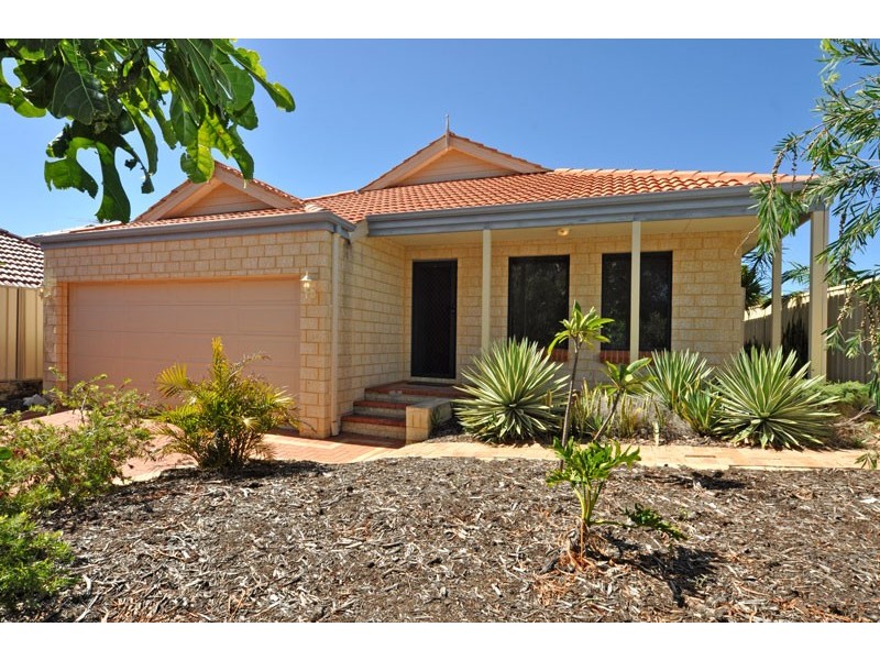 32 Castroreale Boulevard, Sinagra WA 6065