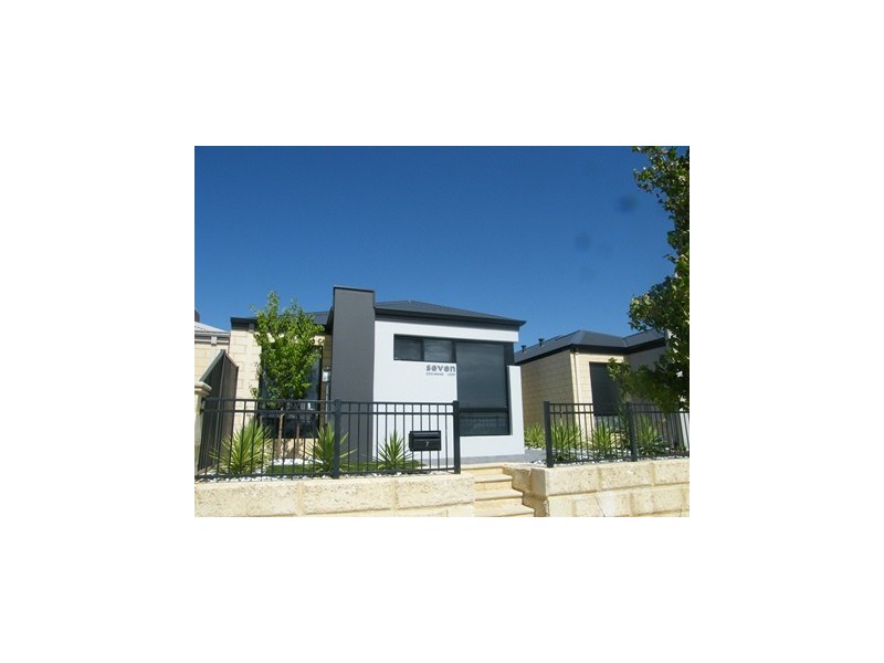 7 Cochrane Loop, Aveley WA 6069
