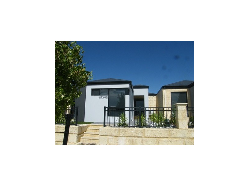 7 Cochrane Loop, Aveley WA 6069