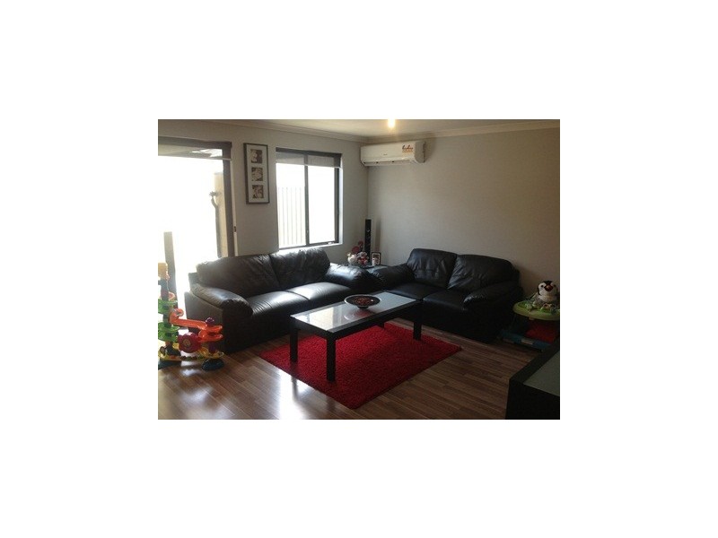 7 Cochrane Loop, Aveley WA 6069