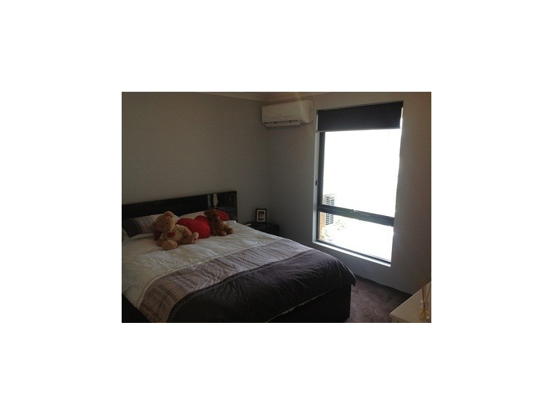 7 Cochrane Loop, Aveley WA 6069