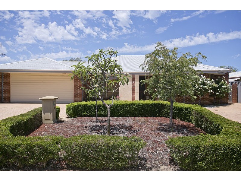 3 Gutha Retreat, Hocking WA 6065