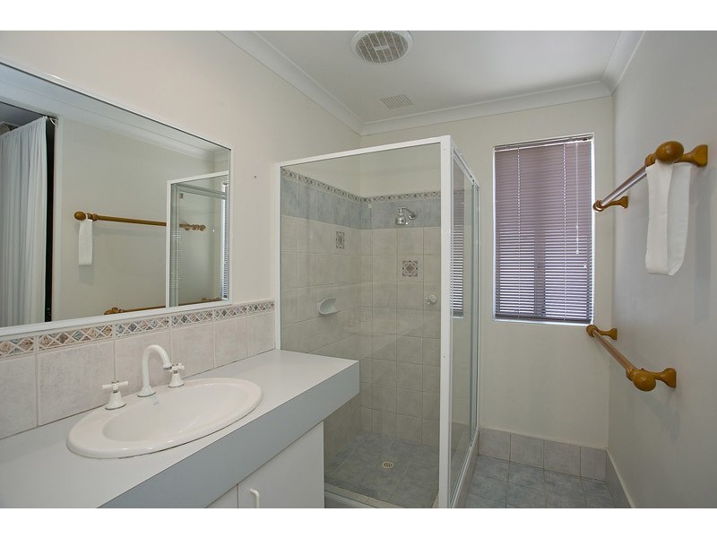 3 Gutha Retreat, Hocking WA 6065