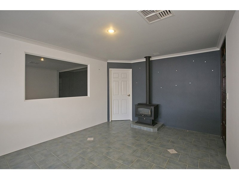 3 Gutha Retreat, Hocking WA 6065