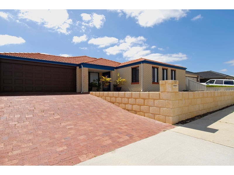 12 San Teodoro Ave, Sinagra WA 6065