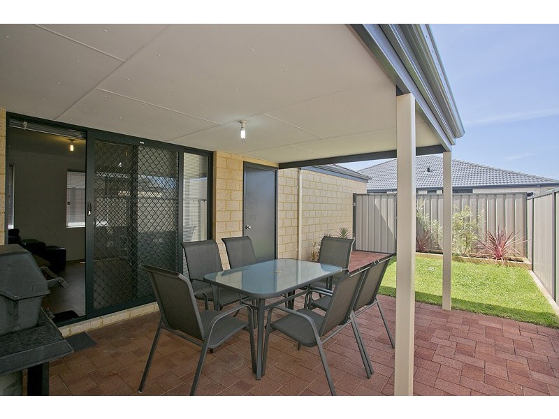 54 Stockholm Road, Wanneroo WA 6065