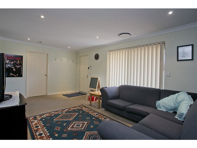 17 Dentata Street, Banksia Grove WA 6031