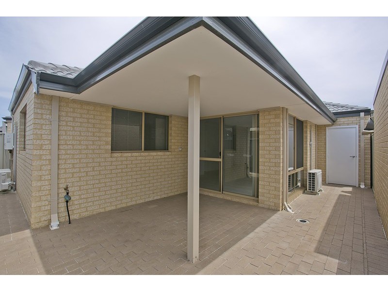 15/18 Oligantha Elbow, Banksia Grove WA 6031