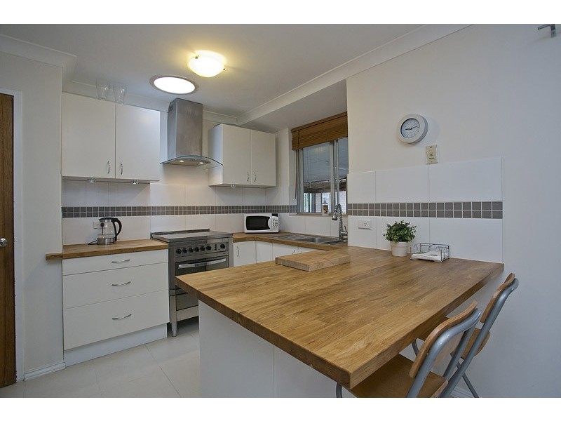 39 Belgrade Road, Wanneroo WA 6065