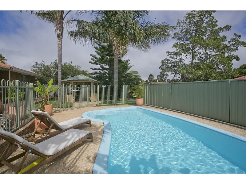 39 Belgrade Road, Wanneroo WA 6065