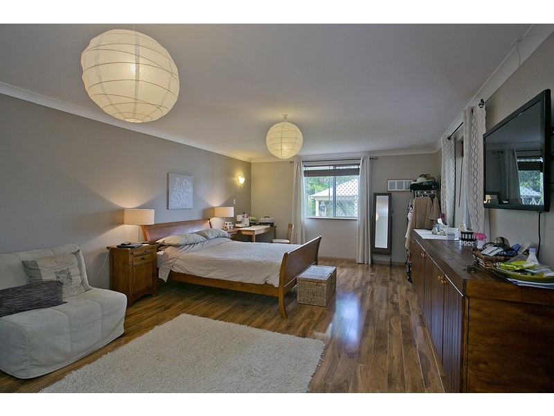 39 Belgrade Road, Wanneroo WA 6065