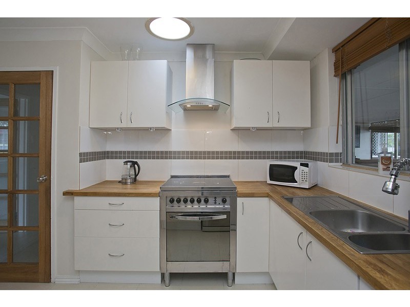 39 Belgrade Road, Wanneroo WA 6065