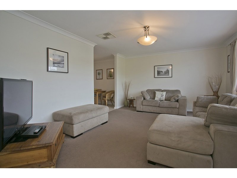 39 Belgrade Road, Wanneroo WA 6065