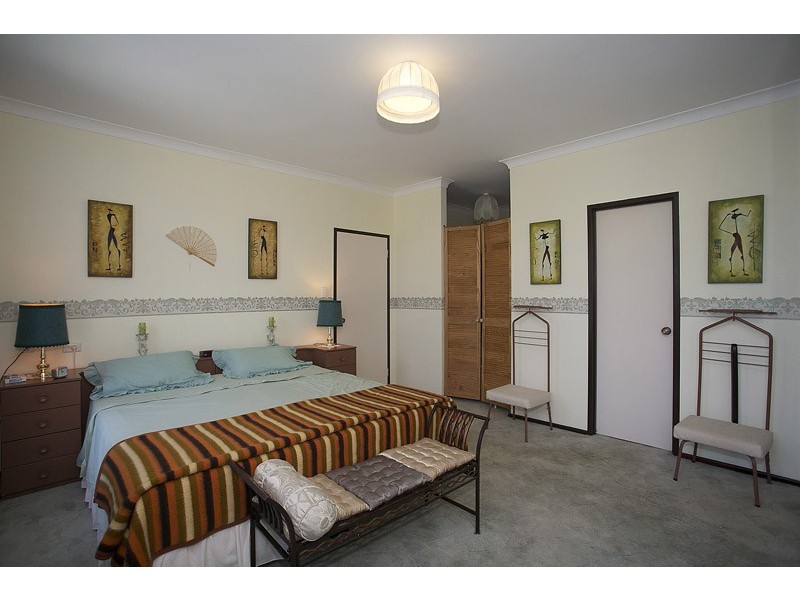 27 Turnatt Way, Wanneroo WA 6065