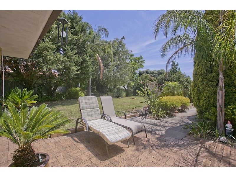 27 Turnatt Way, Wanneroo WA 6065