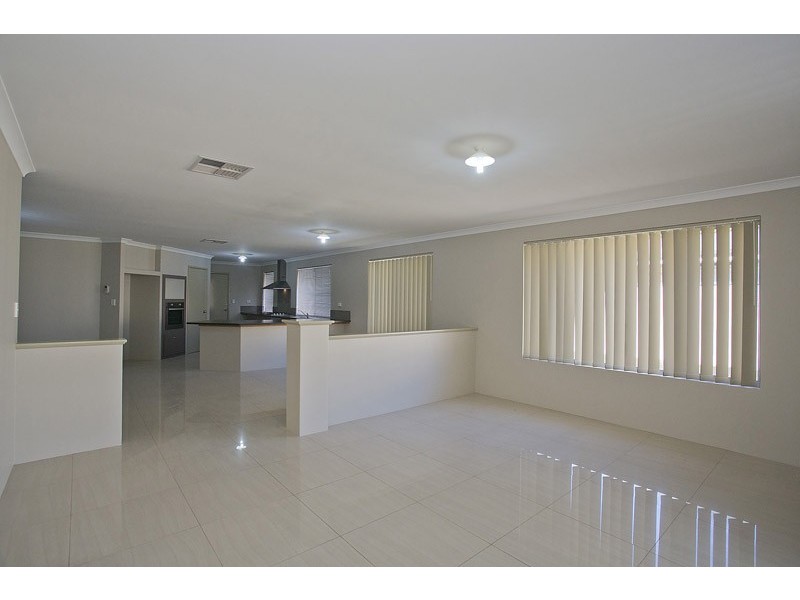 70 Clarkson Avenue, Tapping WA 6065