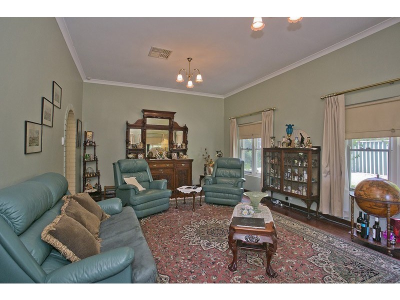 116 Chittering Road, Bullsbrook WA 6084