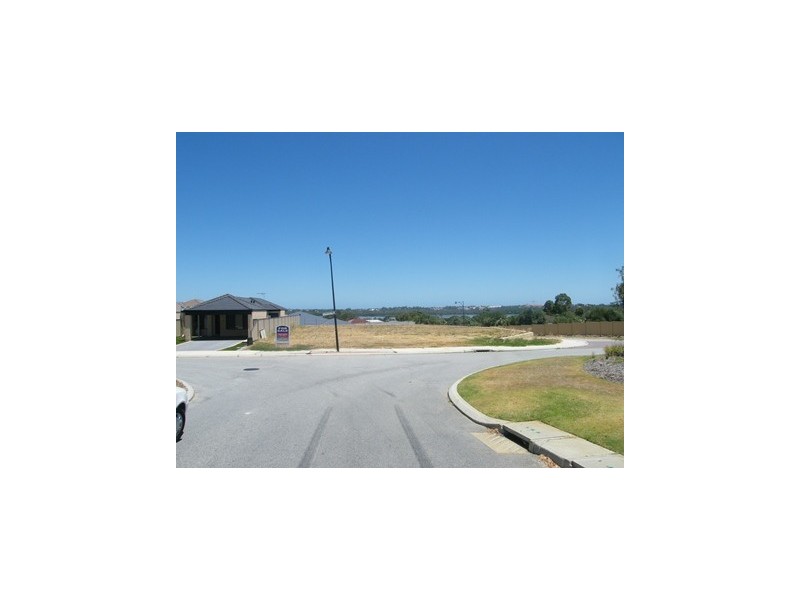 14 Floresta Street, Sinagra WA 6065