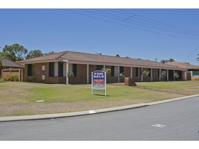 8 Pinnelli Road, Wanneroo WA 6065