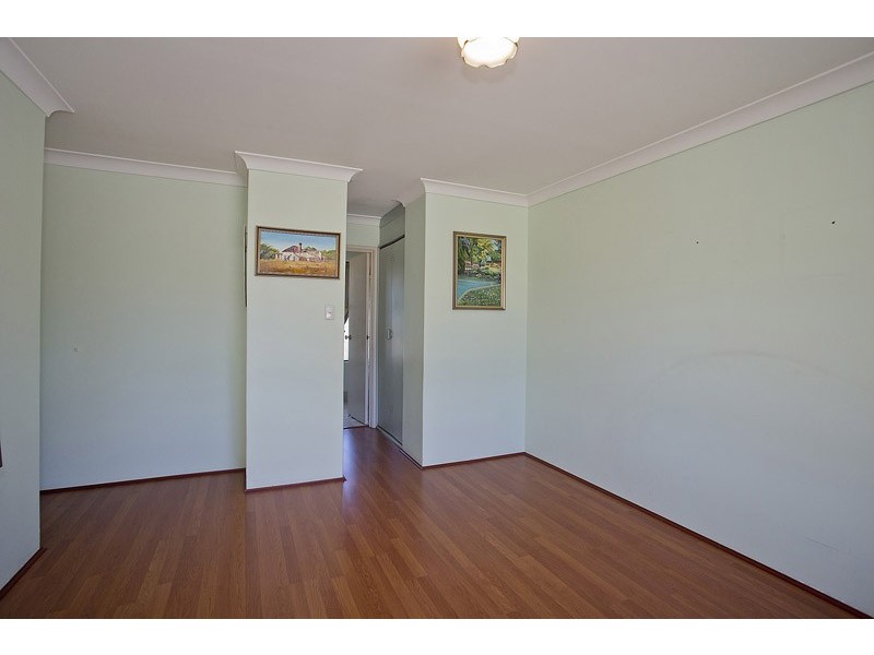 8 Pinnelli Road, Wanneroo WA 6065