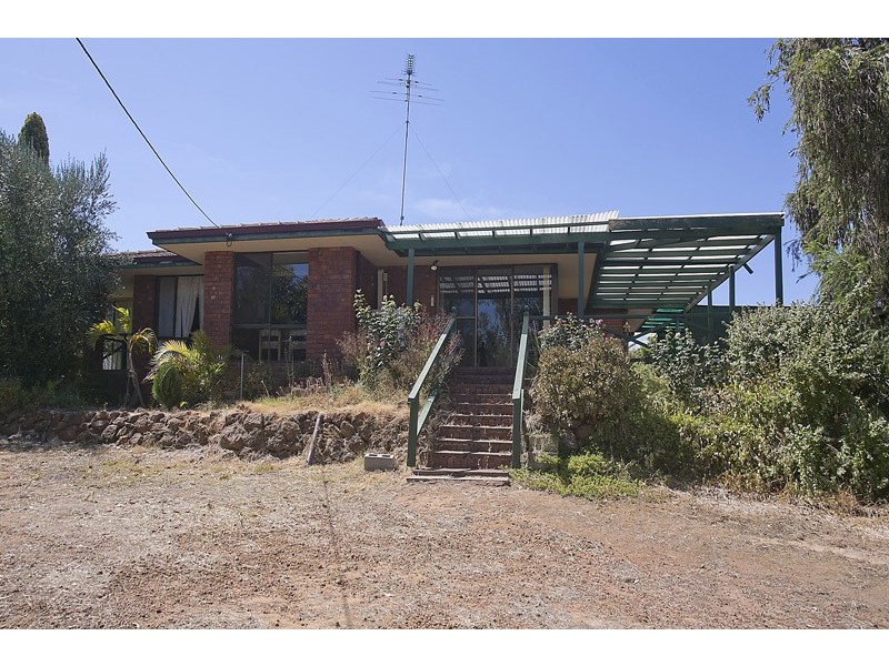 93 Robinson Street, Gingin WA 6503