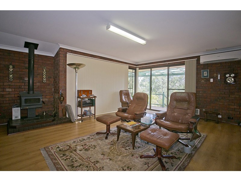 93 Robinson Street, Gingin WA 6503