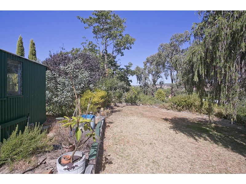 93 Robinson Street, Gingin WA 6503