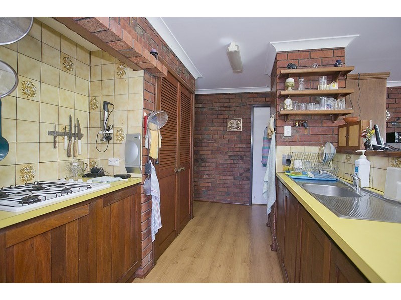 93 Robinson Street, Gingin WA 6503