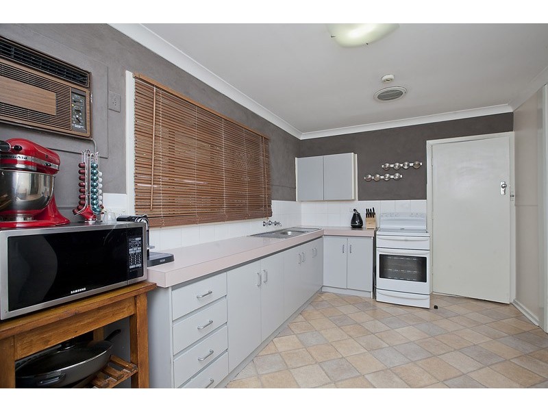 34 Caporn Street, Bullsbrook WA 6084