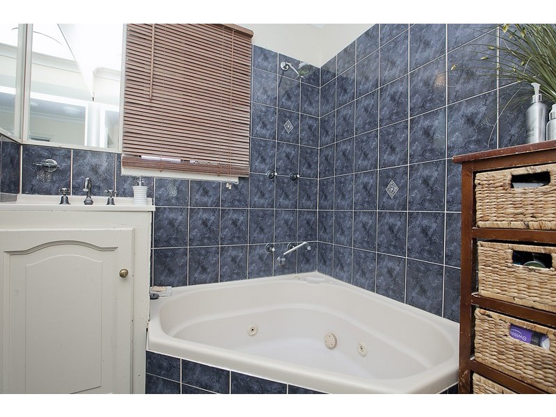 34 Caporn Street, Bullsbrook WA 6084