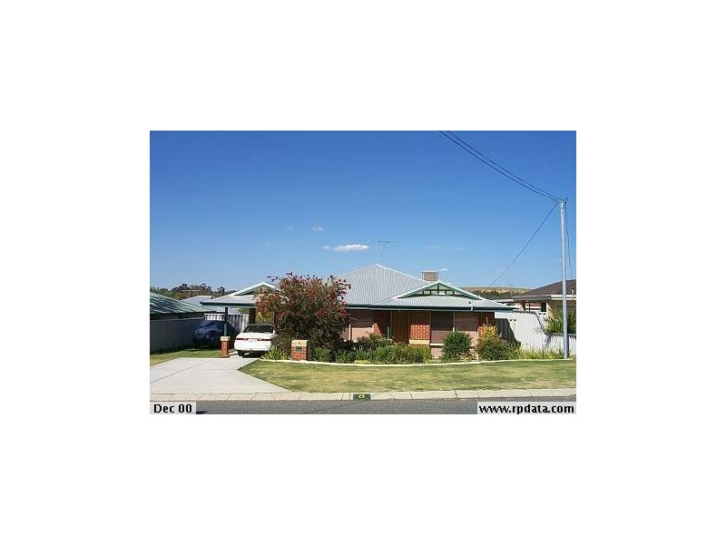 8 Scott Road, Wanneroo WA 6065