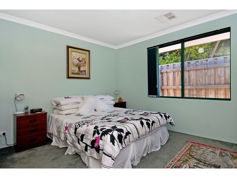 17 Hennessy Drive, Ashby WA 6065