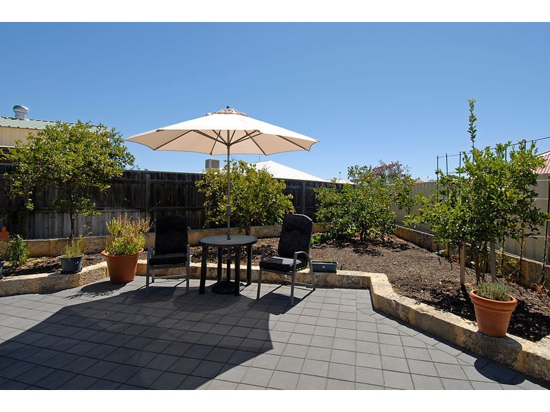 17 Hennessy Drive, Ashby WA 6065