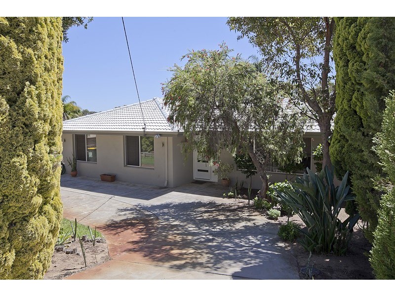 5 Wanill Place, Wanneroo WA 6065