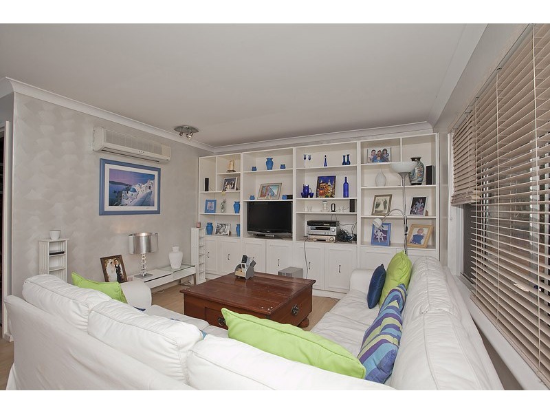 5 Wanill Place, Wanneroo WA 6065