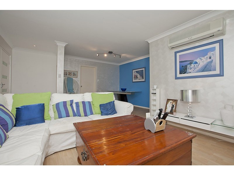 5 Wanill Place, Wanneroo WA 6065